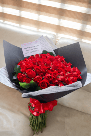 Bouquet por 50 rosas R78